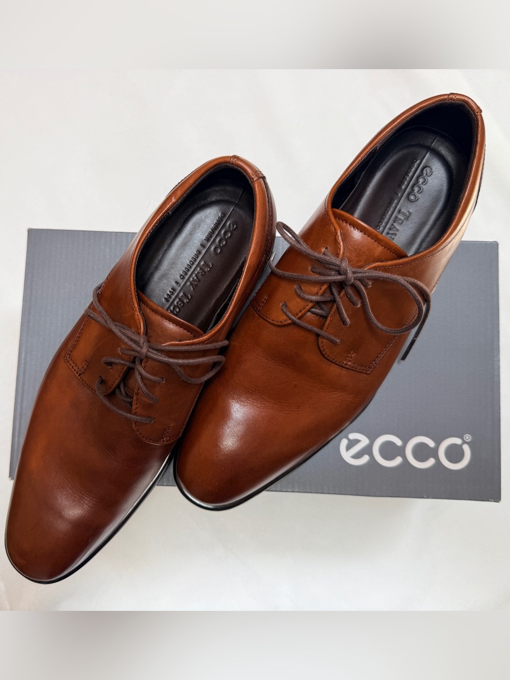 Ecco Men’s Chestnut Brown Leather Derby Shoes Men’s size 8-8.5 (42 EU)